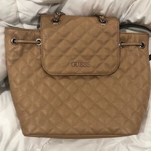 Brand new Women’s guess backpack 🎒 without tags.